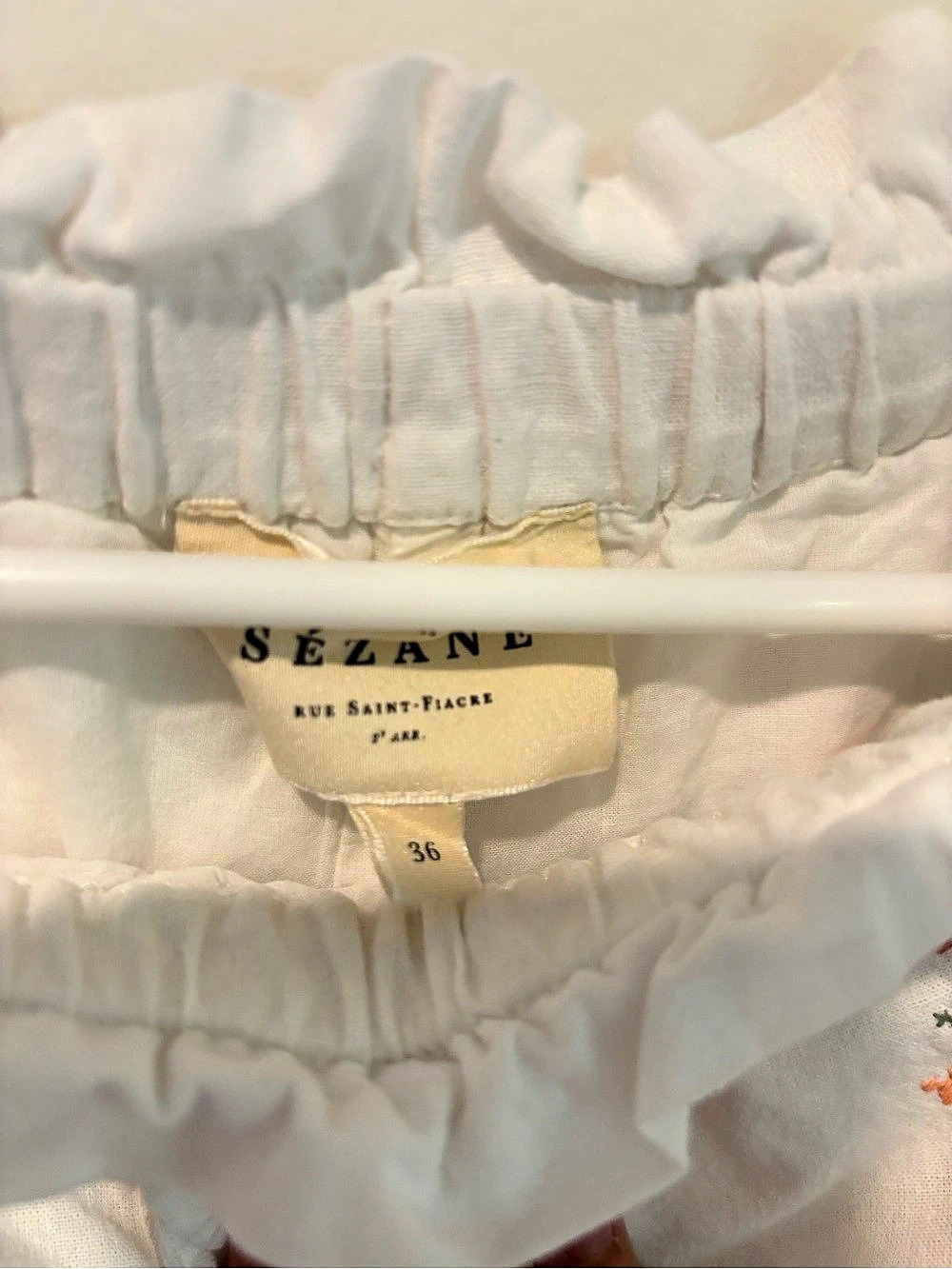 Sezane Math Shorts Embroidered Floral White & Blue Size 36 - Picture 3 of 4